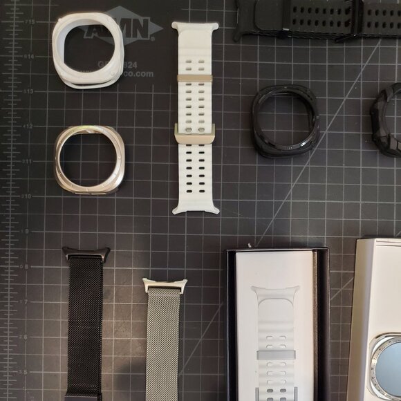 Samsung Galaxy Watch Ultra (2024) 47mm LTE AI Smartwatch (White) - Picture 6 of 7